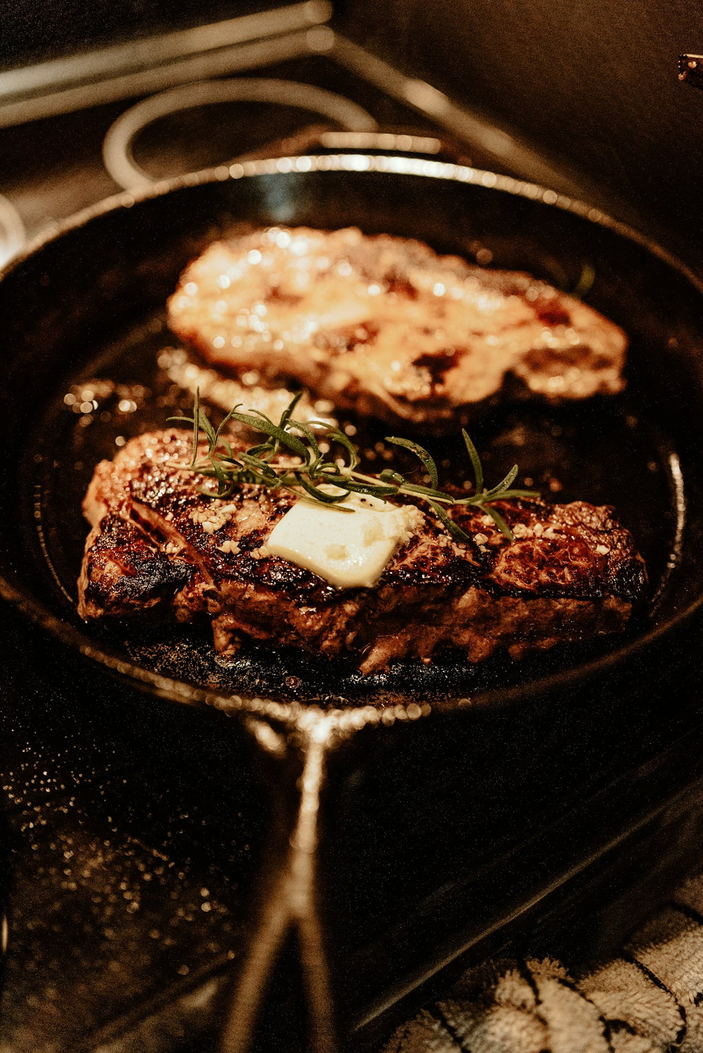 Pre-Seasoned Cast Iron Skillet
